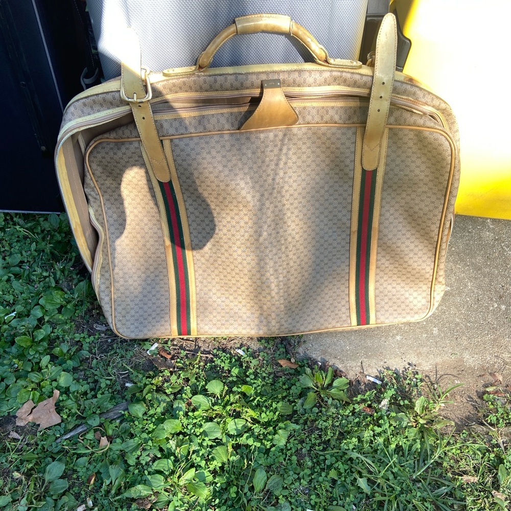 Vintage GUCCI Brown and Cream Luggage USED CONDITION CHECK PIC BEFORE PURCHASING - Picture 3 of 13